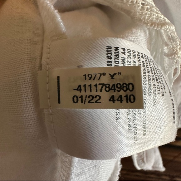 🌟3/$20🌟 American Eagle Oversized Resort Shirt White Size Medium - Picture 7 of 8